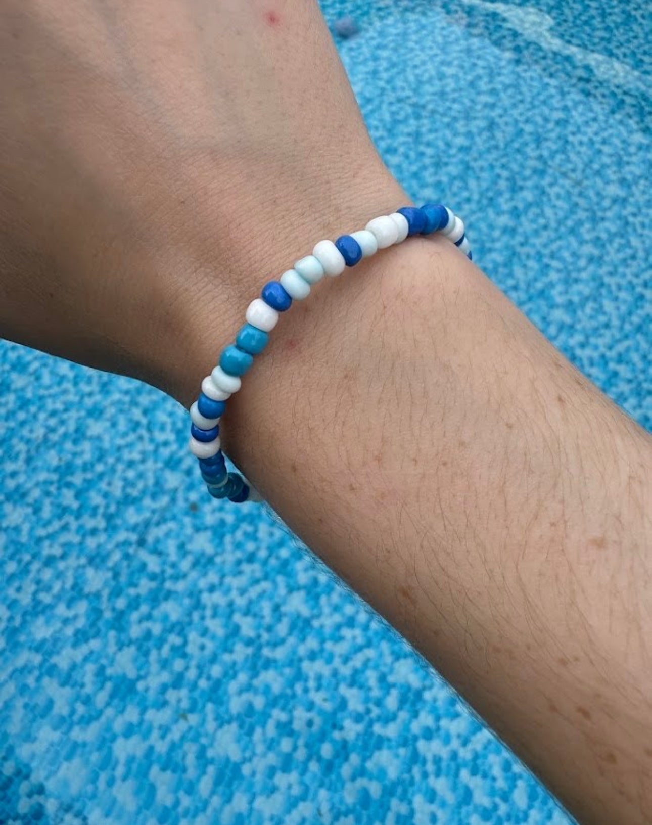 Beachy blue ocean Seed beads bracelet!