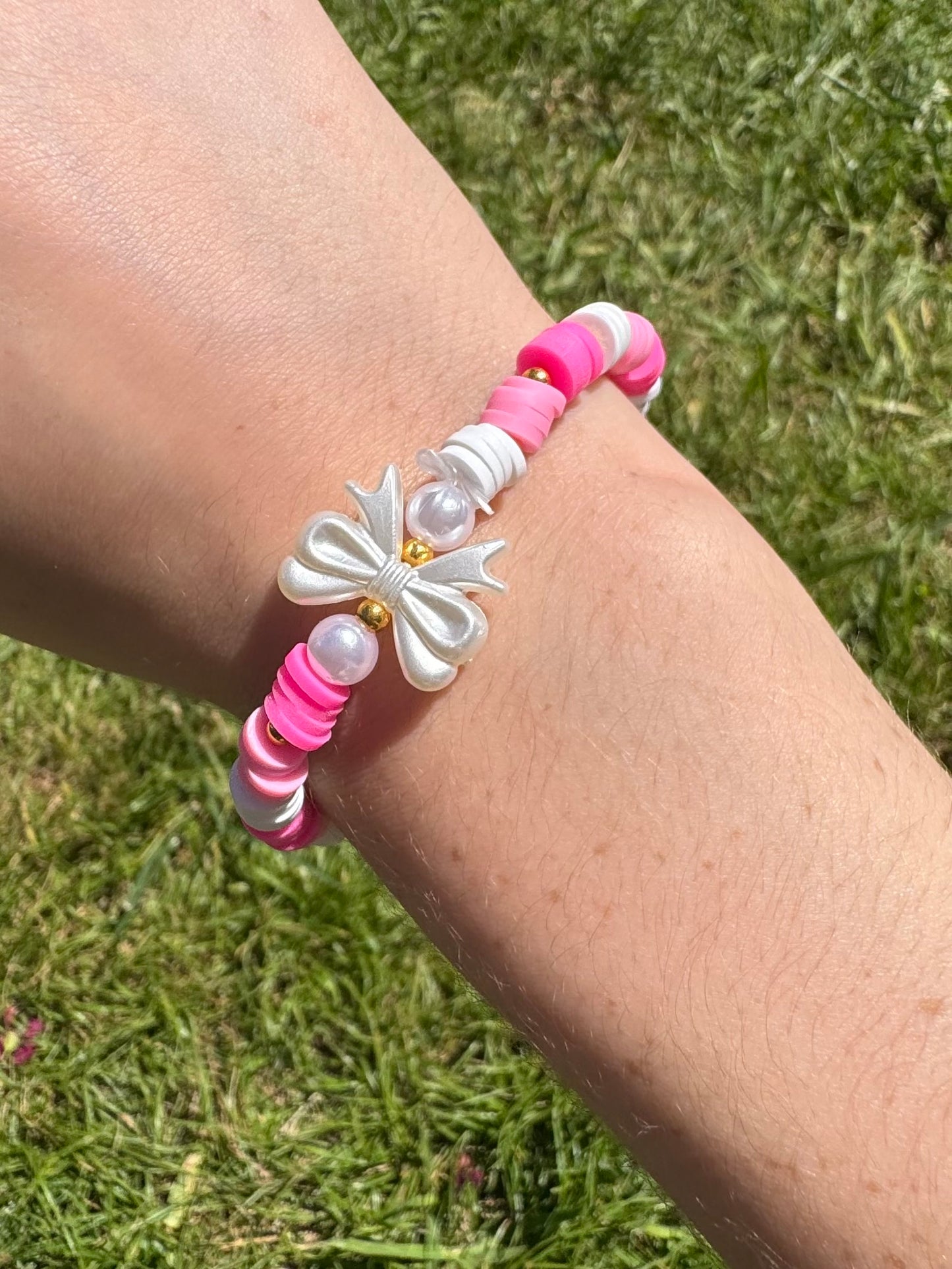 Pearl pink bow Clay beads bracelet!