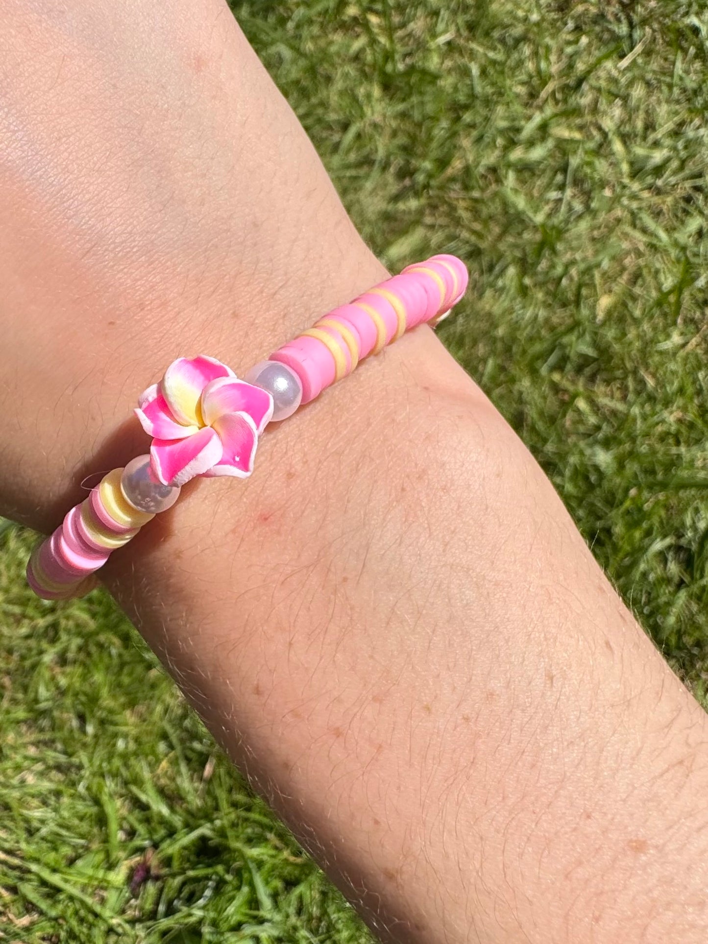 Floral Bloom flower Clay beads bracelet set!