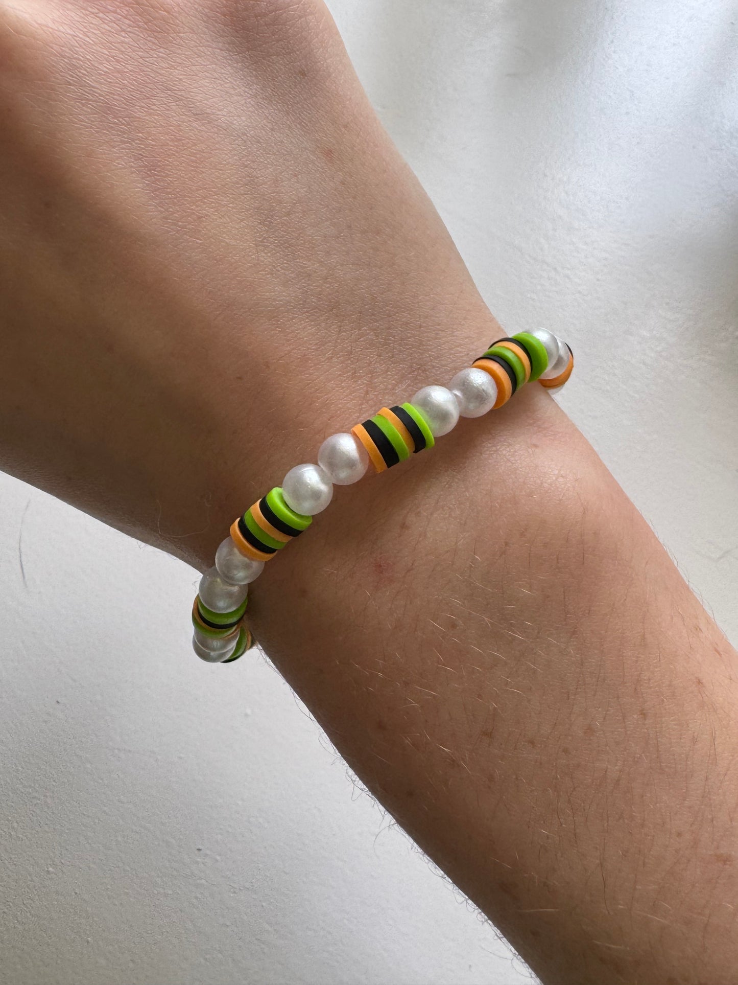 Midnight haunt halloween Clay beads bracelet!
