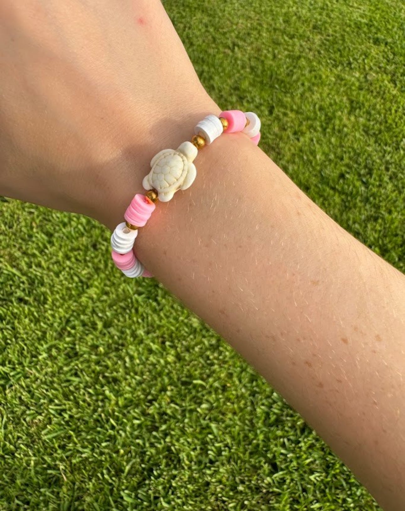 Pink turtle Clay beads bracelet!