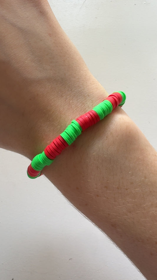 Holiday Christmas Clay beads bracelet!