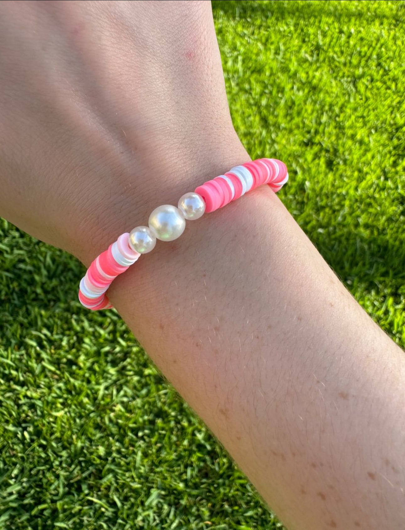 Pearl pink strawberry Clay beads bracelet!