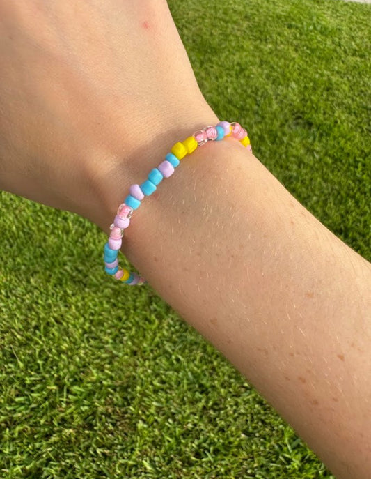 Summer vibe Seed beads bracelet!
