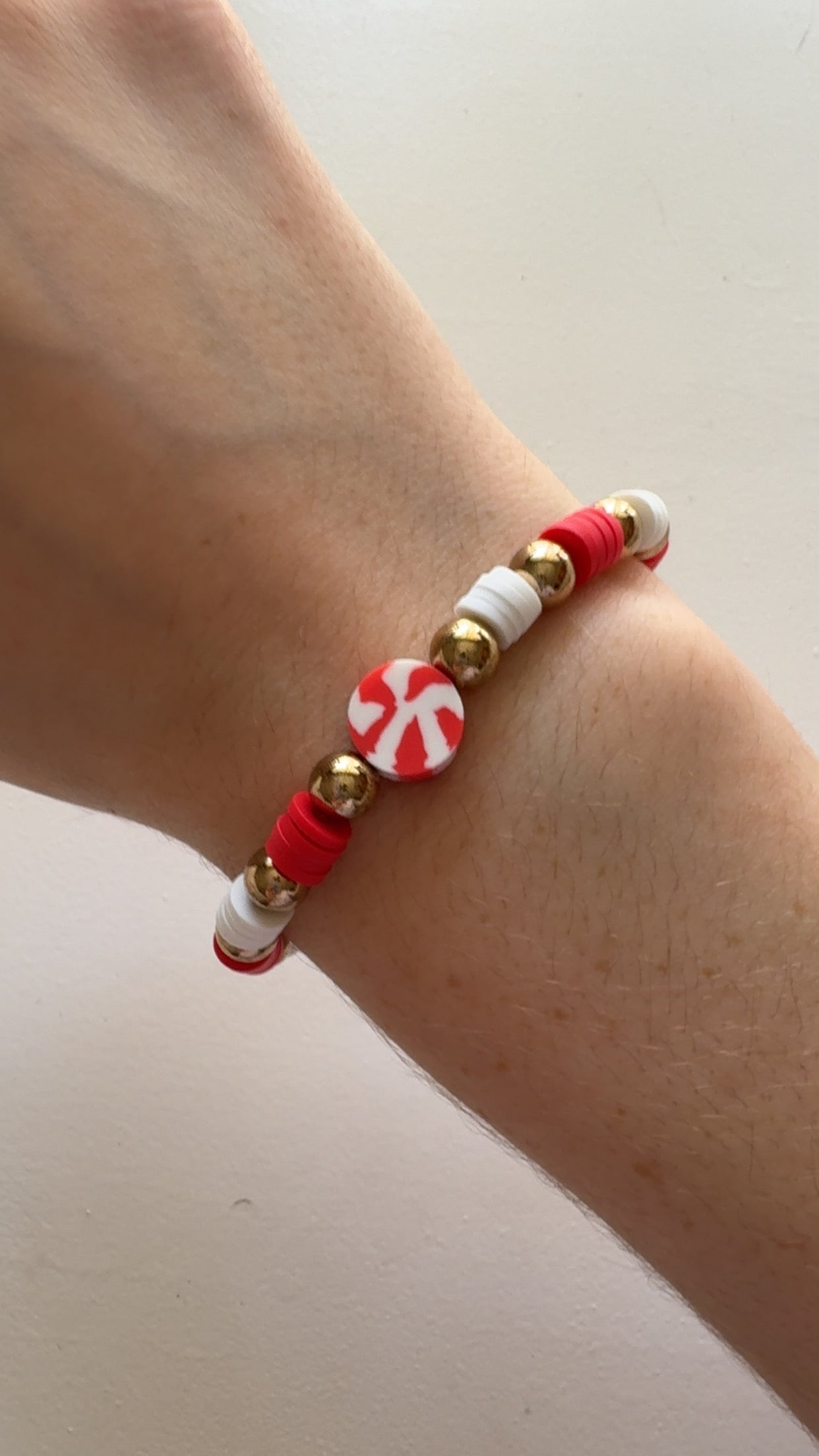 Christmas Red and white Clay beads bracelet!