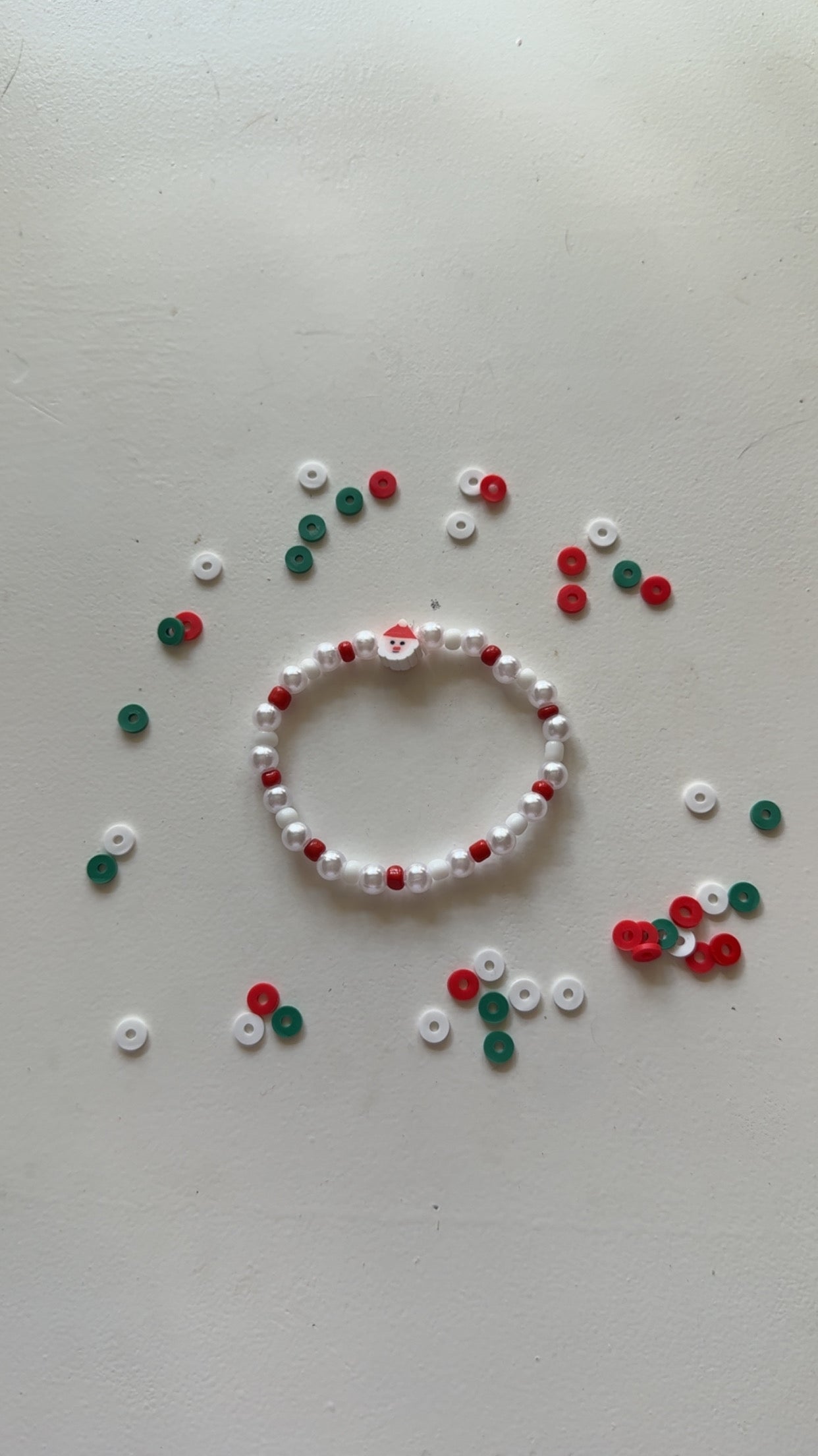 Christmas Red,white and pearl Santa Claus Clay beads bracelet!